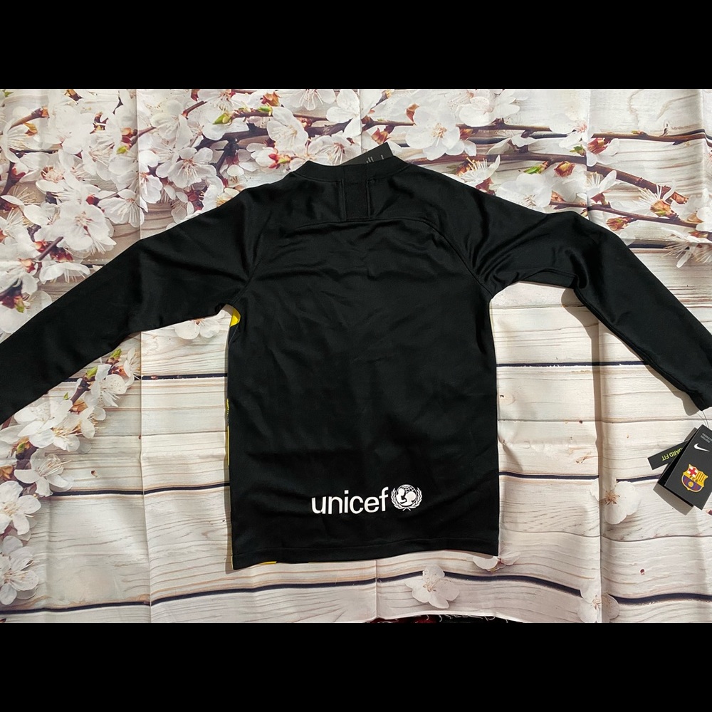 Nike Barcelona Jersey - Picture 2 of 5